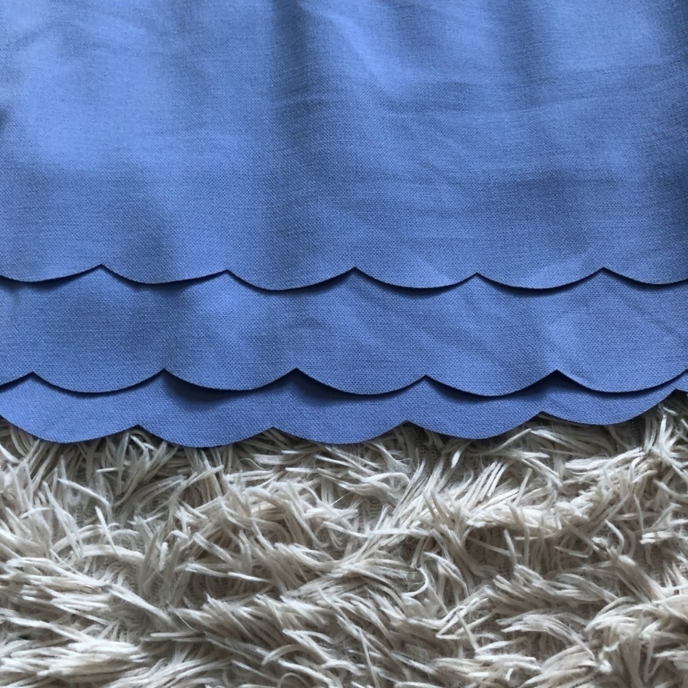 Ann Taylor LOFT Scallop Peri-winkle Scallop Mini Skirt Size 6P - Picture 3 of 5